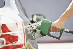 When does Illinois' gas tax increase, and what decides how much it goes up?